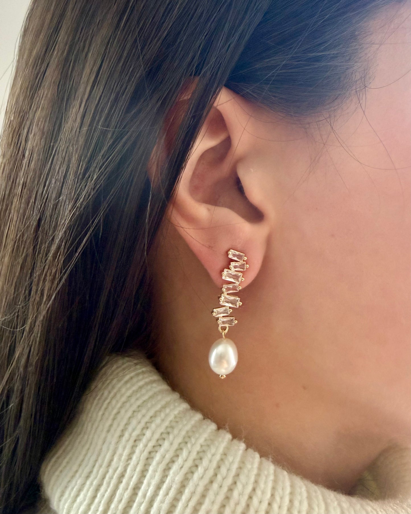 Vintage Pearl Drop Earrings