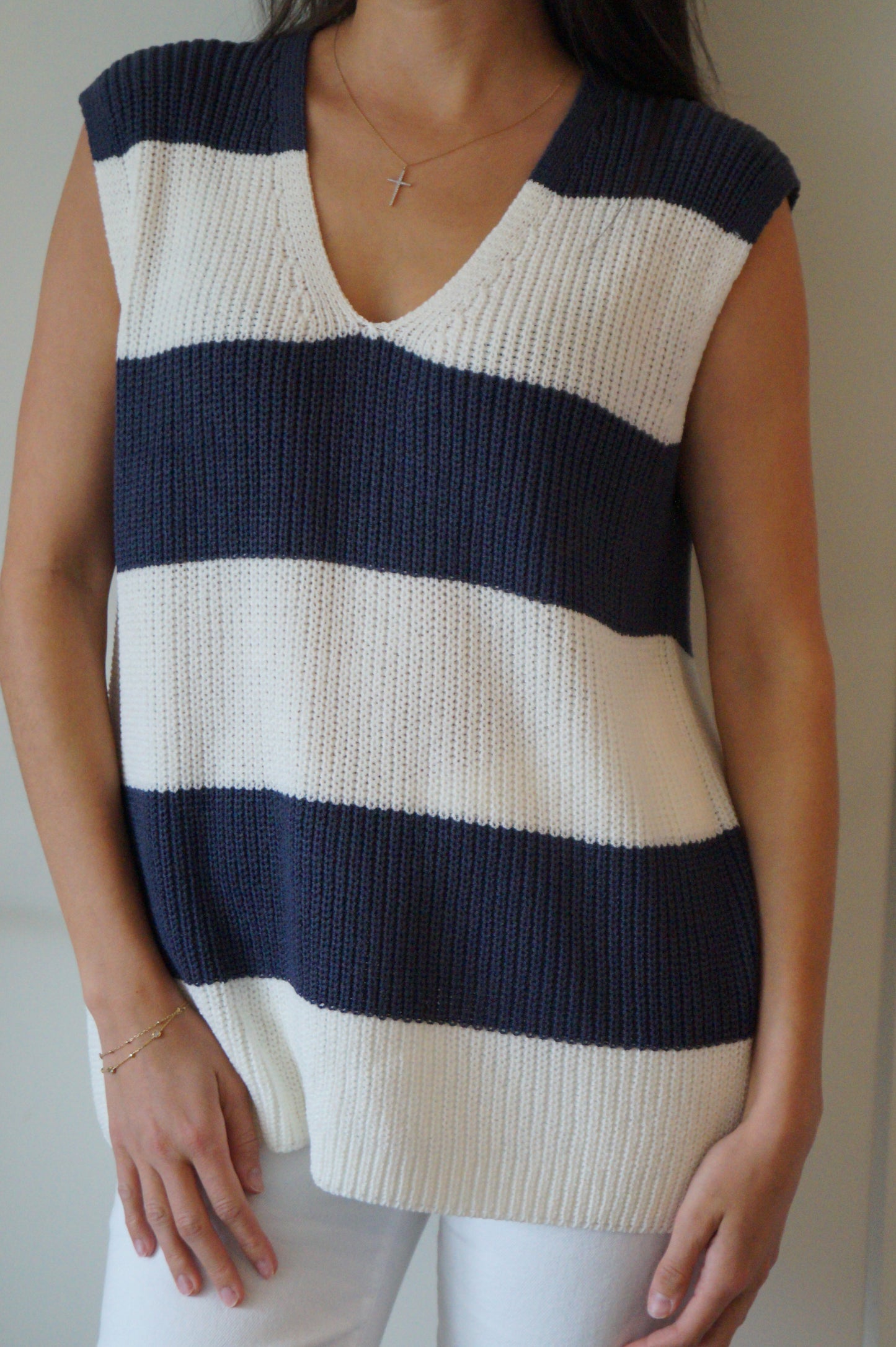 Color Block Sweater Vest