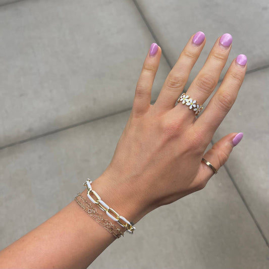Poppy White Chain Bracelet