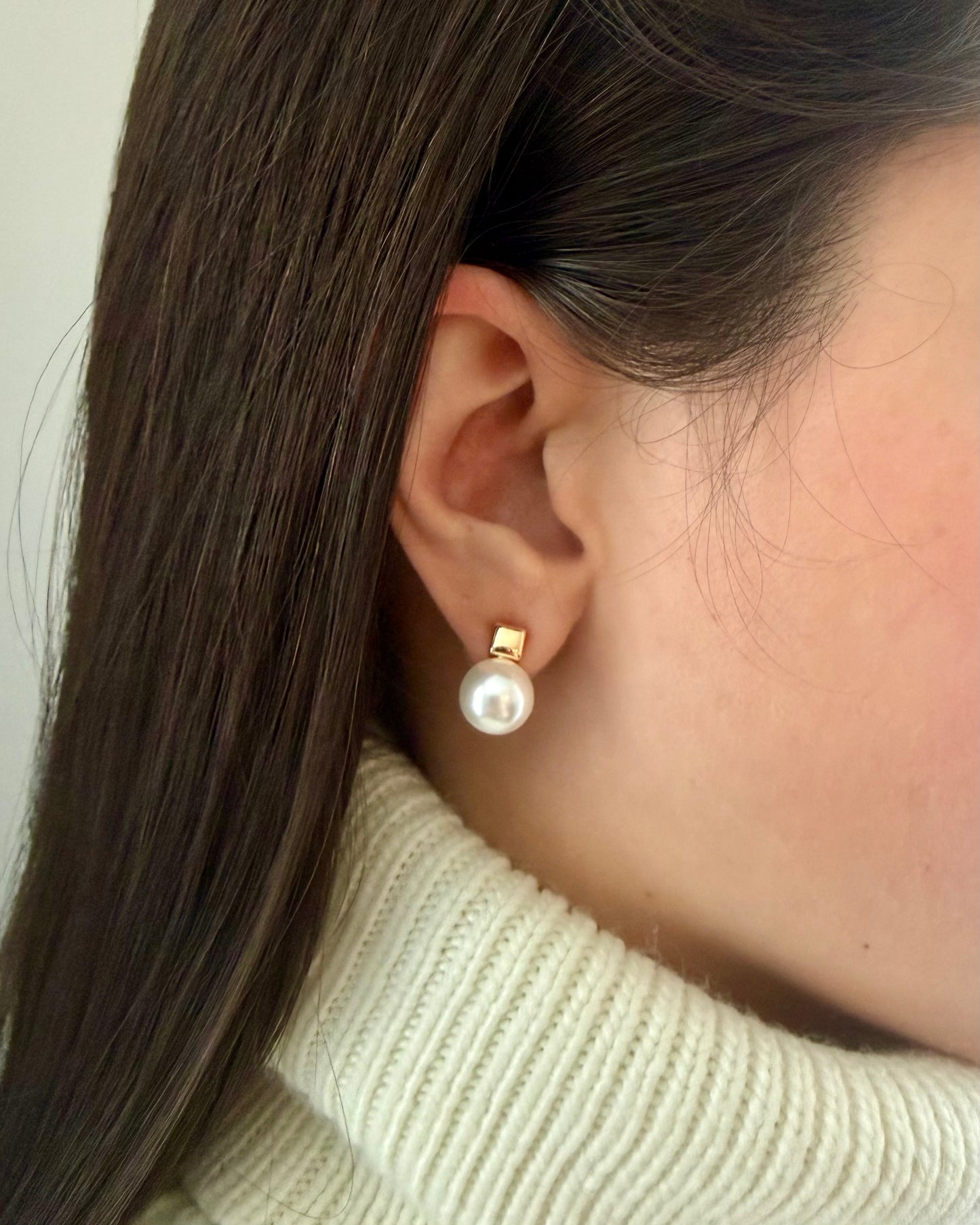 Classic Gold Pearl Stud Earrings