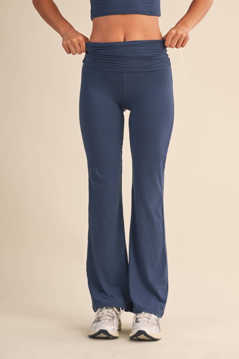 Soft Knit Jersey Flare Leggings (navy)