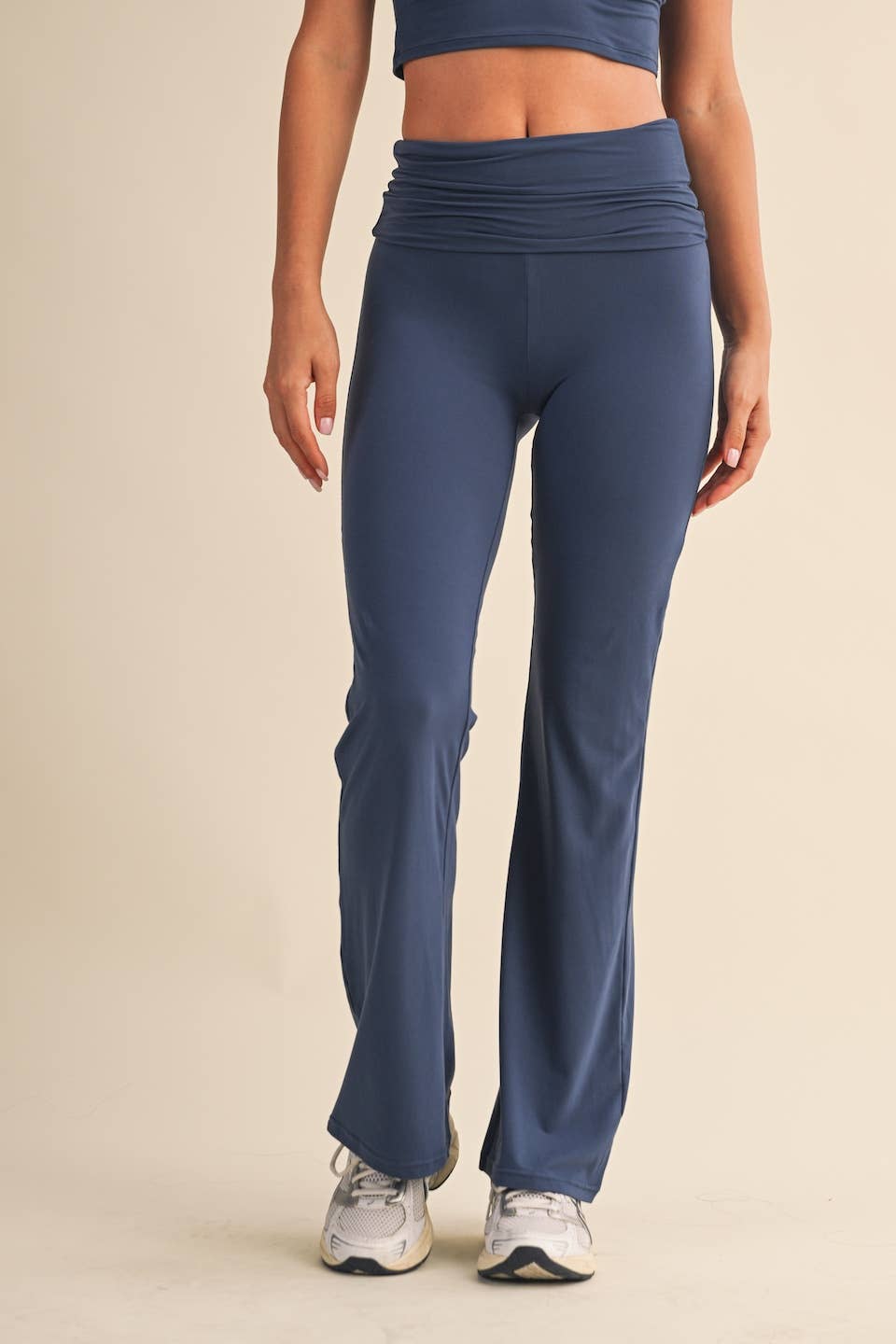 Soft Knit Jersey Flare Leggings (navy)