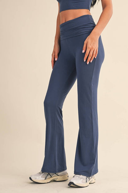 Soft Knit Jersey Flare Leggings (navy)