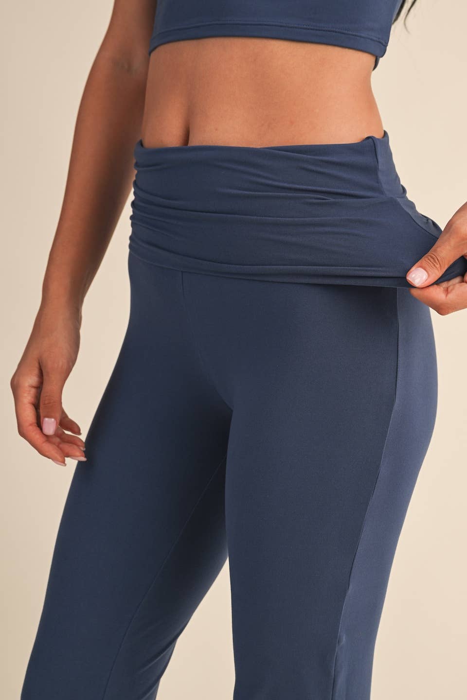 Soft Knit Jersey Flare Leggings (navy)