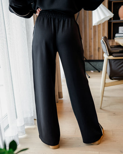 Straight-Leg Piping Pant (Black/Cream)