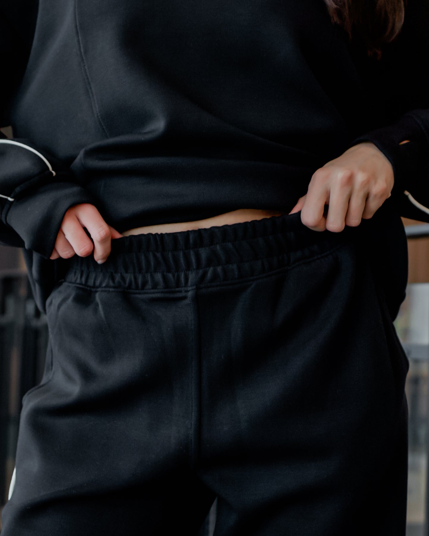Straight-Leg Piping Pant (Black/Cream)